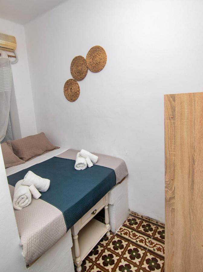 Mascot Bar Street Apartments Rhodes City Exterior foto